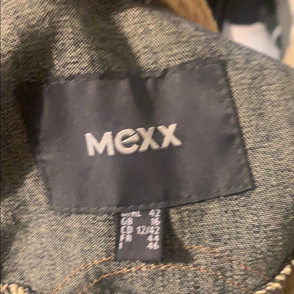 Mexx size12 Jean Jacket with Faux Fur Detail - Picture 3 of 4